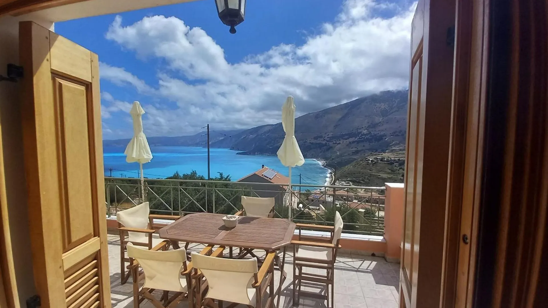 Villa Alexandros Zola Apartment