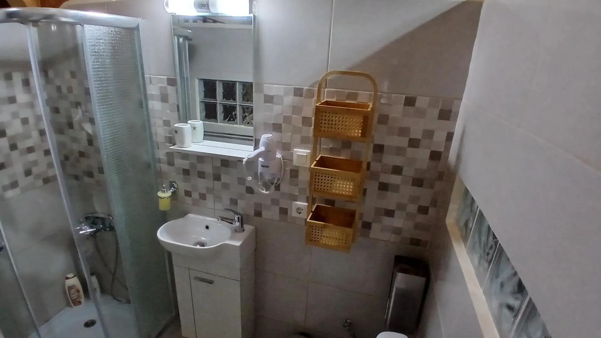 Apartment Villa Alexandros Zola